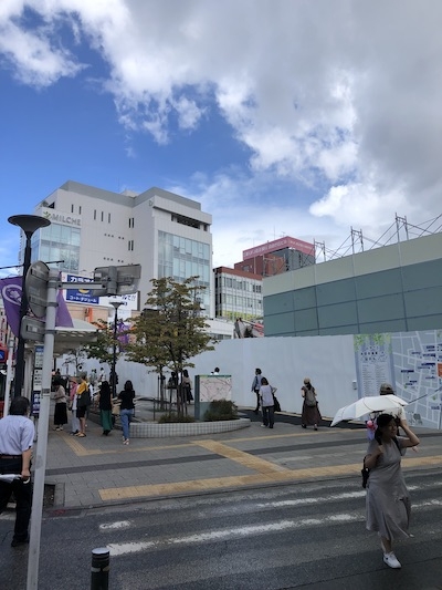 自由が丘駅前ロータリー